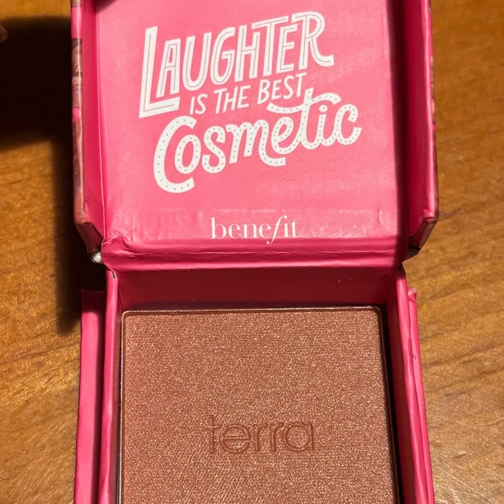 Benefit Terra Golden Brick-Red Blush